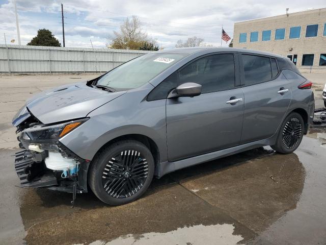  Salvage Nissan LEAF