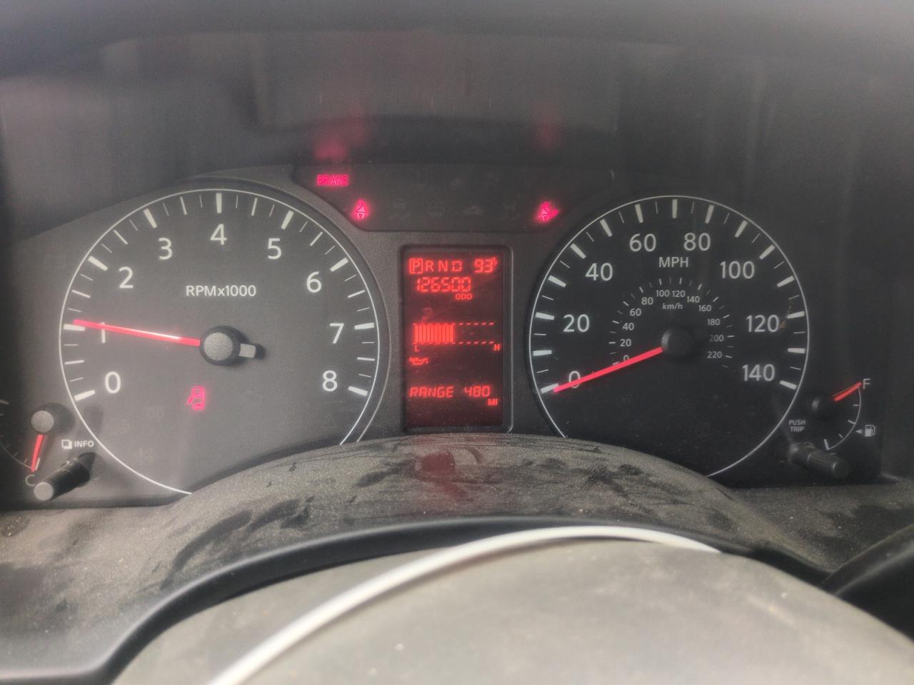 Nissan Nv 2500 S Image 11