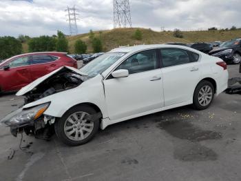  Salvage Nissan Altima