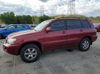  Salvage Toyota Highlander