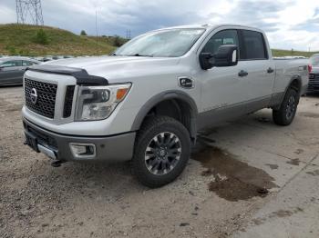  Salvage Nissan Titan