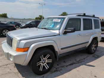  Salvage Jeep Commander
