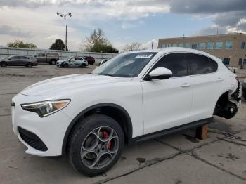  Salvage Alfa Romeo Stelvio