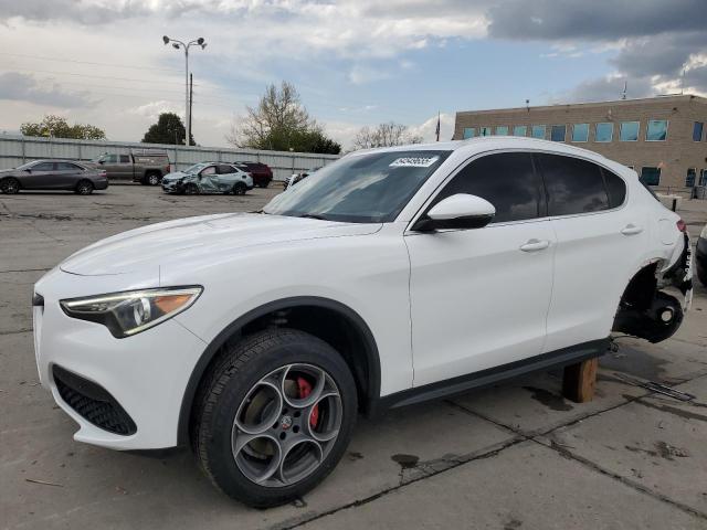  Salvage Alfa Romeo Stelvio