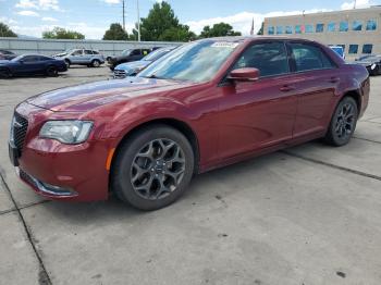  Salvage Chrysler 300