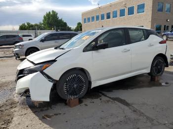  Salvage Nissan LEAF