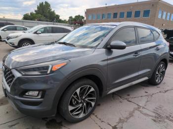  Salvage Hyundai TUCSON