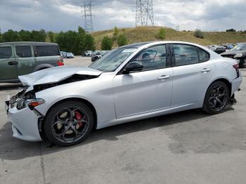  Salvage Alfa Romeo Giulia
