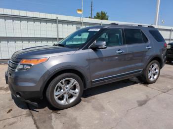  Salvage Ford Explorer