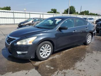  Salvage Nissan Altima