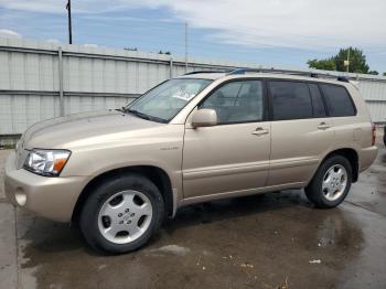  Salvage Toyota Highlander