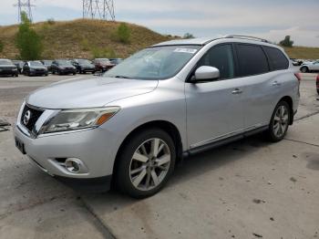  Salvage Nissan Pathfinder