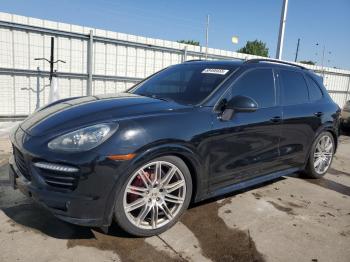 Salvage Porsche Cayenne