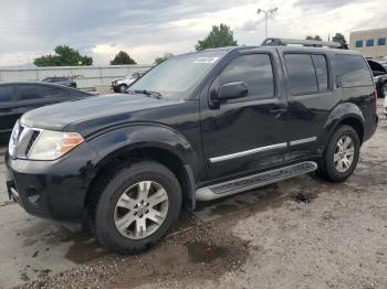 Salvage Nissan Pathfinder