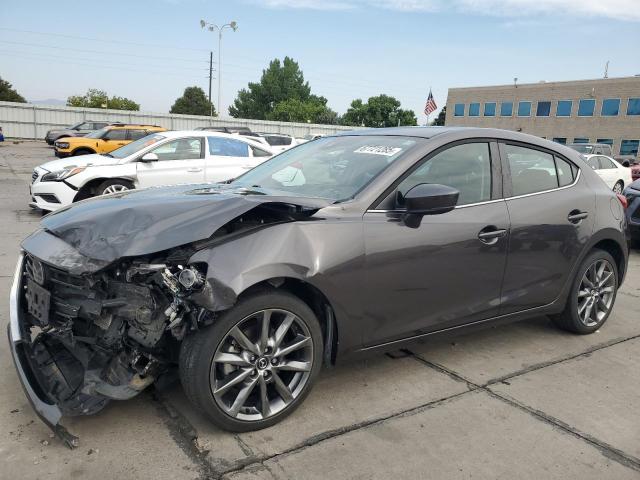 Salvage Mazda 3