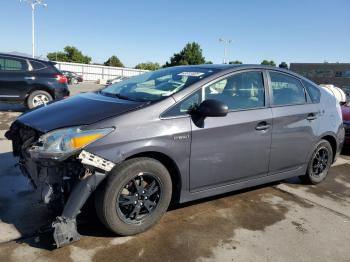  Salvage Toyota Prius