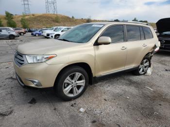  Salvage Toyota Highlander