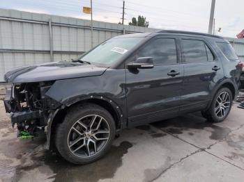  Salvage Ford Explorer