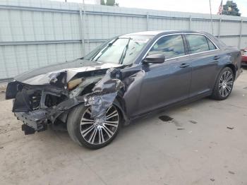  Salvage Chrysler 300