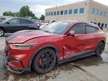  Salvage Ford Mustang
