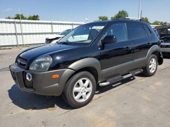  Salvage Hyundai TUCSON