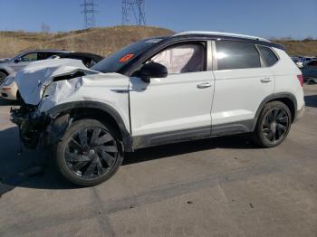  Salvage Volkswagen Taos