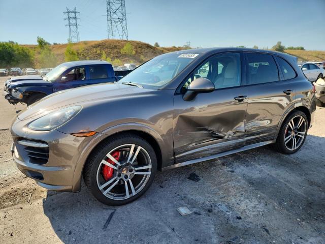  Salvage Porsche Cayenne