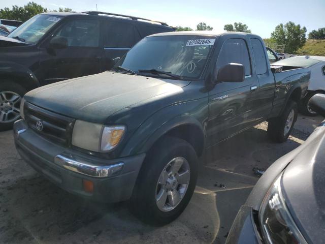  Salvage Toyota Tacoma