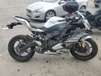  Salvage Kawasaki Zx400 S