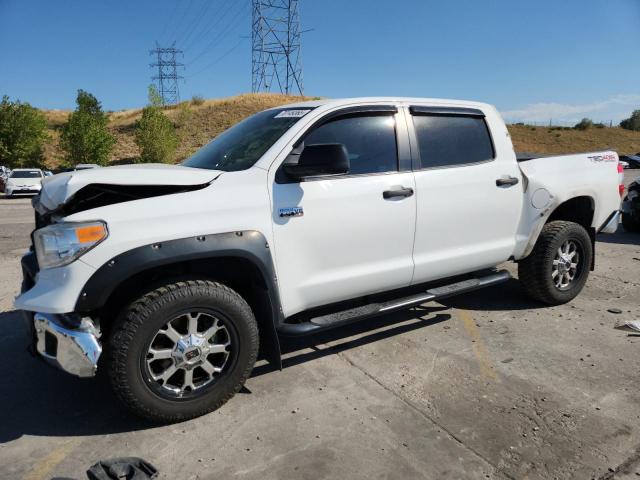  Salvage Toyt Tundra