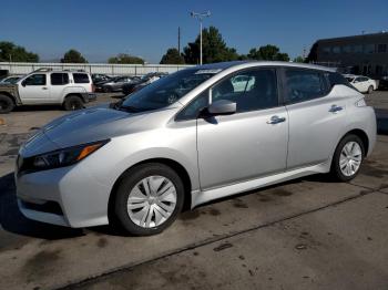  Salvage Nissan LEAF