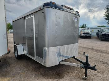  Salvage Interstate West Trailer