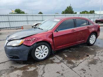  Salvage Chrysler 200