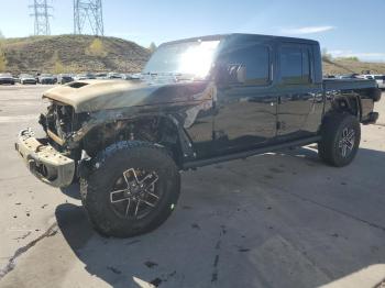 Salvage Jeep Gladiator