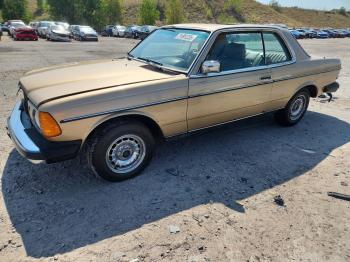  Salvage Mercedes-Benz 300-Class