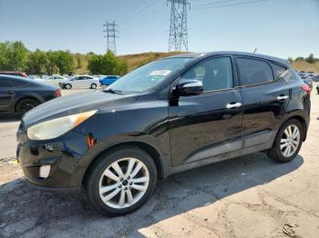  Salvage Hyundai TUCSON