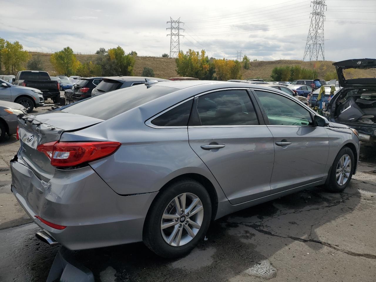Hyundai SONATA Se Image 5