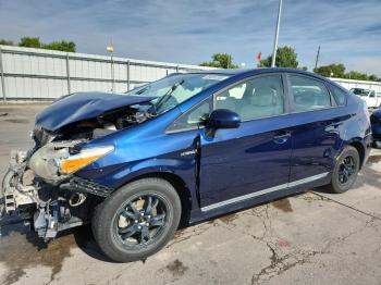  Salvage Toyota Prius