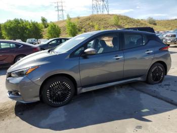  Salvage Nissan LEAF
