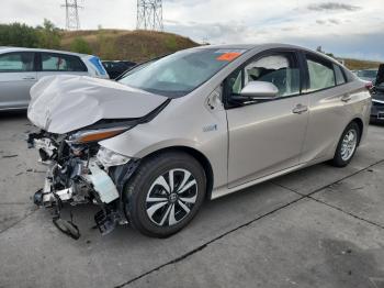  Salvage Toyota Prius