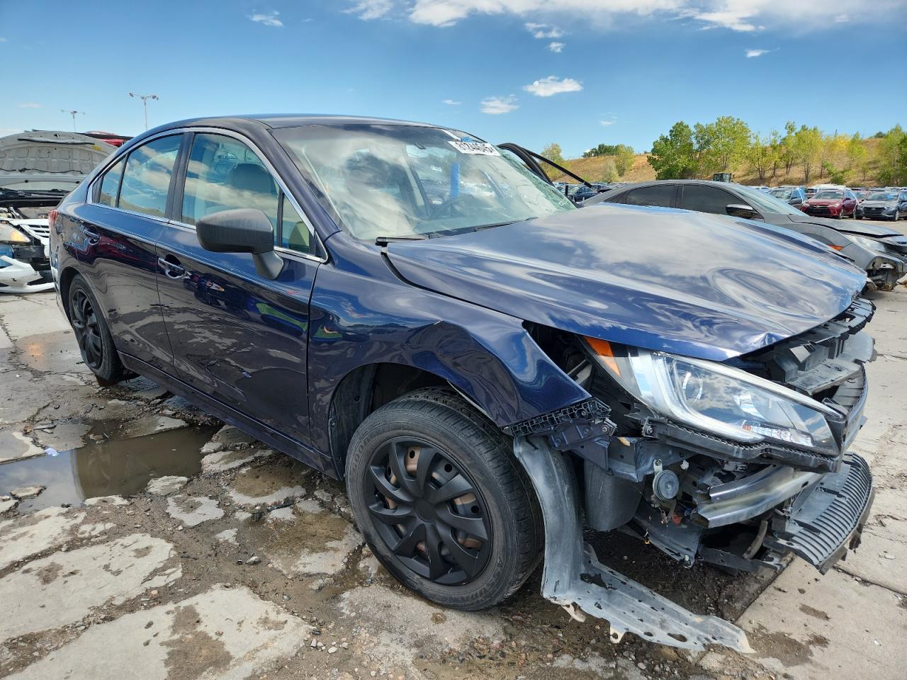 Subaru Legacy 2.5i Image 4