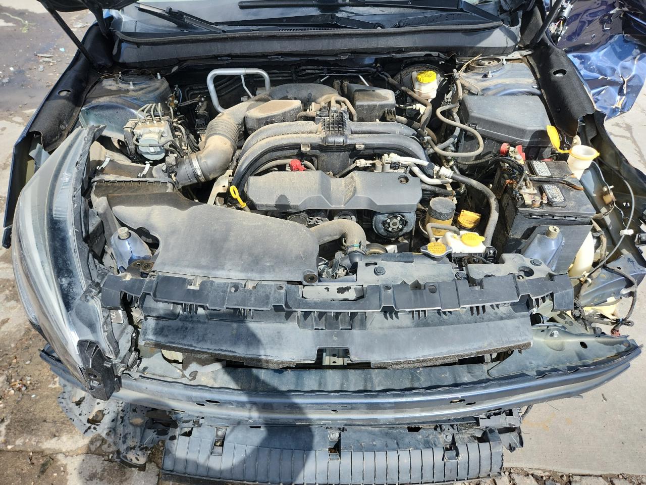 Subaru Legacy 2.5i Image 10