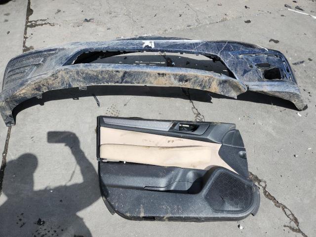 Subaru Legacy 2.5i Image 12