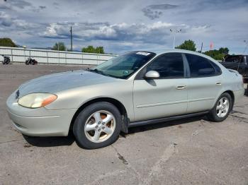  Salvage Ford Taurus