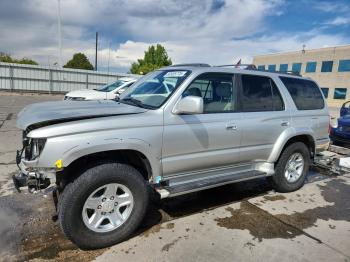  Salvage Toyota 4Runner
