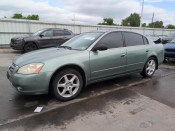  Salvage Nissan Altima