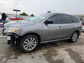  Salvage Nissan Pathfinder
