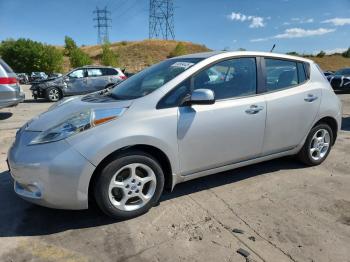  Salvage Nissan LEAF