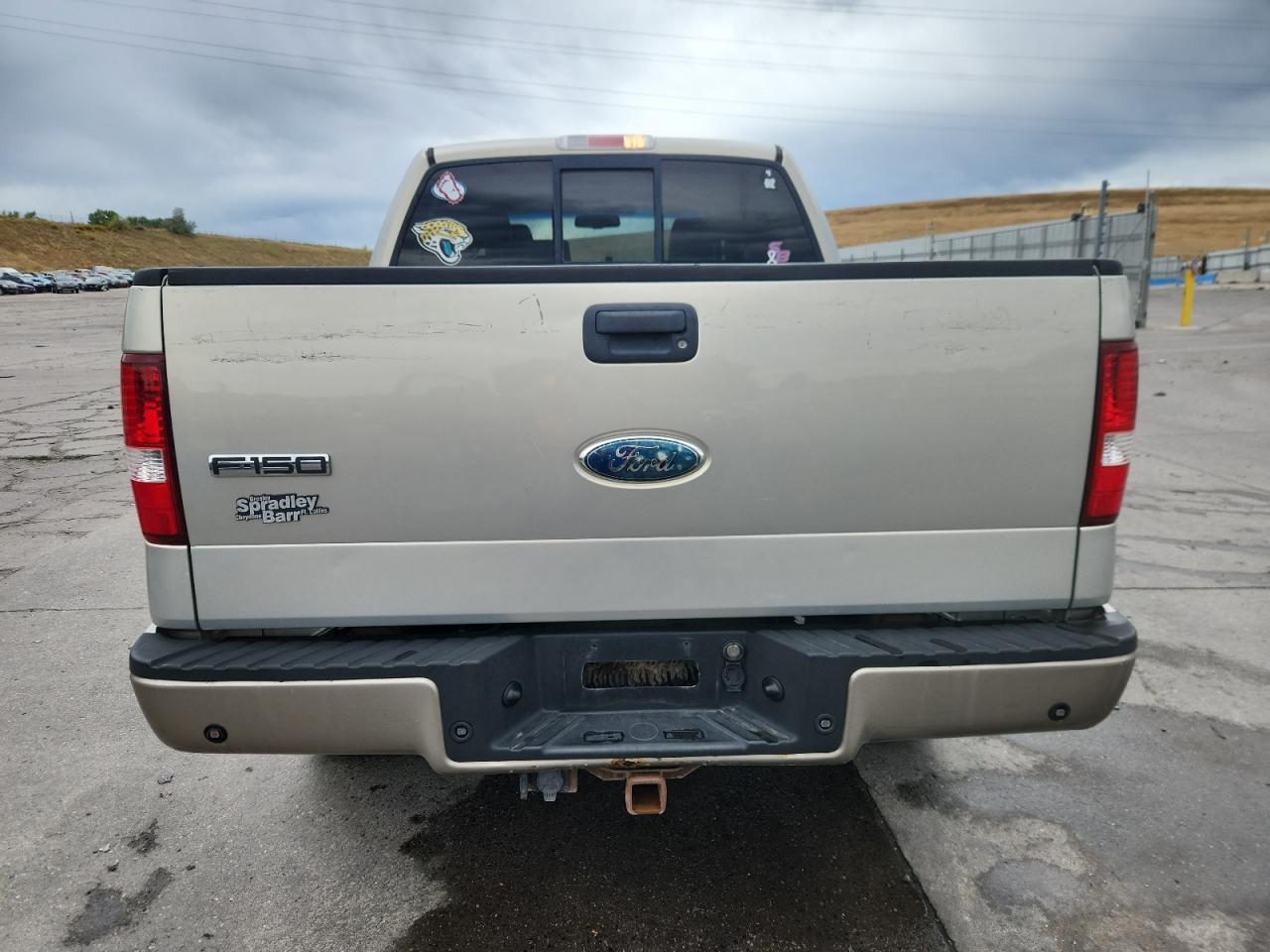 Ford F-150 Supercrew Image 5