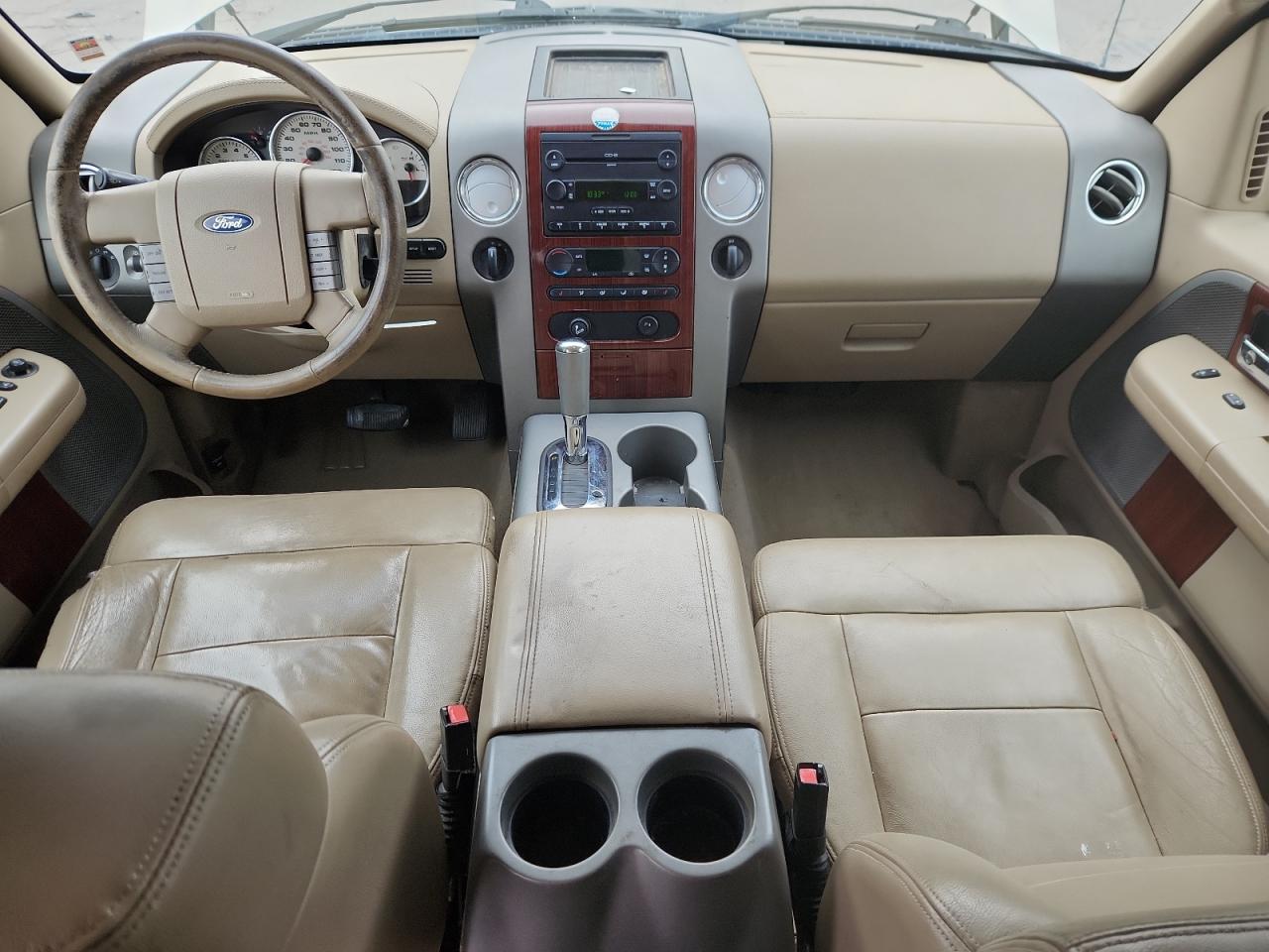 Ford F-150 Supercrew Image 11